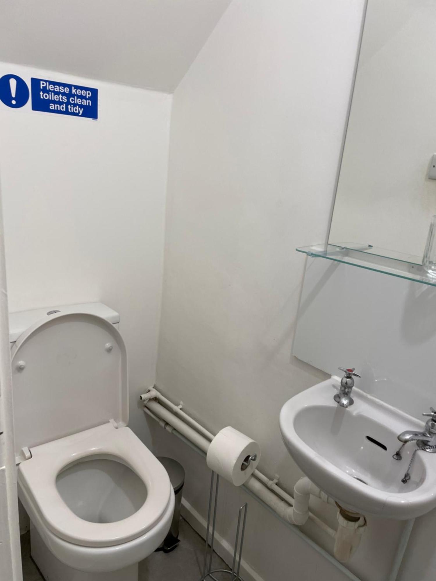 Lovely Triple And Quadruple Rooms In Euston & Square In Central Londyn Zewnętrze zdjęcie